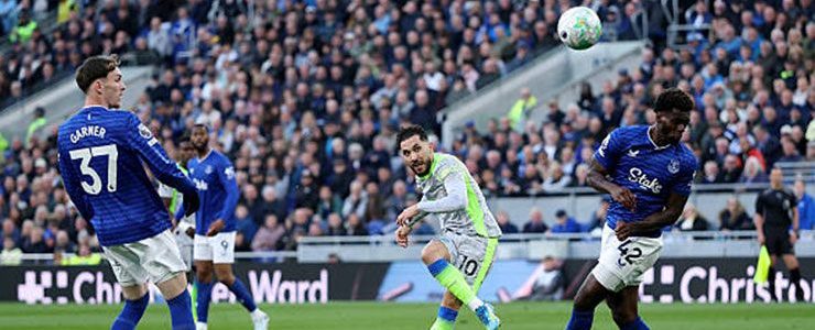 Manchester City: Hành trình từ đội bóng giáo xứ đến đế chế thống trị bóng đá thế giới
