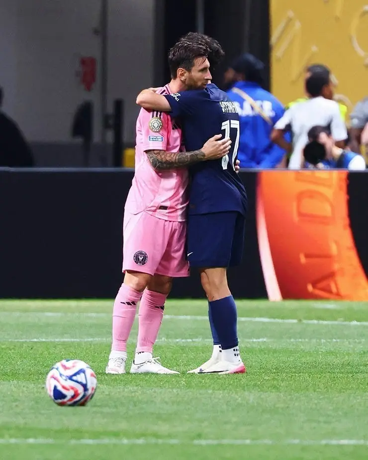 f56qfa messi bi chi trich gay gat vi hanh dong dam hut cau thu psg 1 10450089