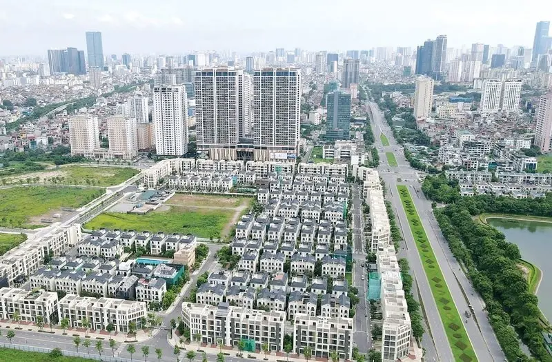Bất động sản Việt Nam 2025