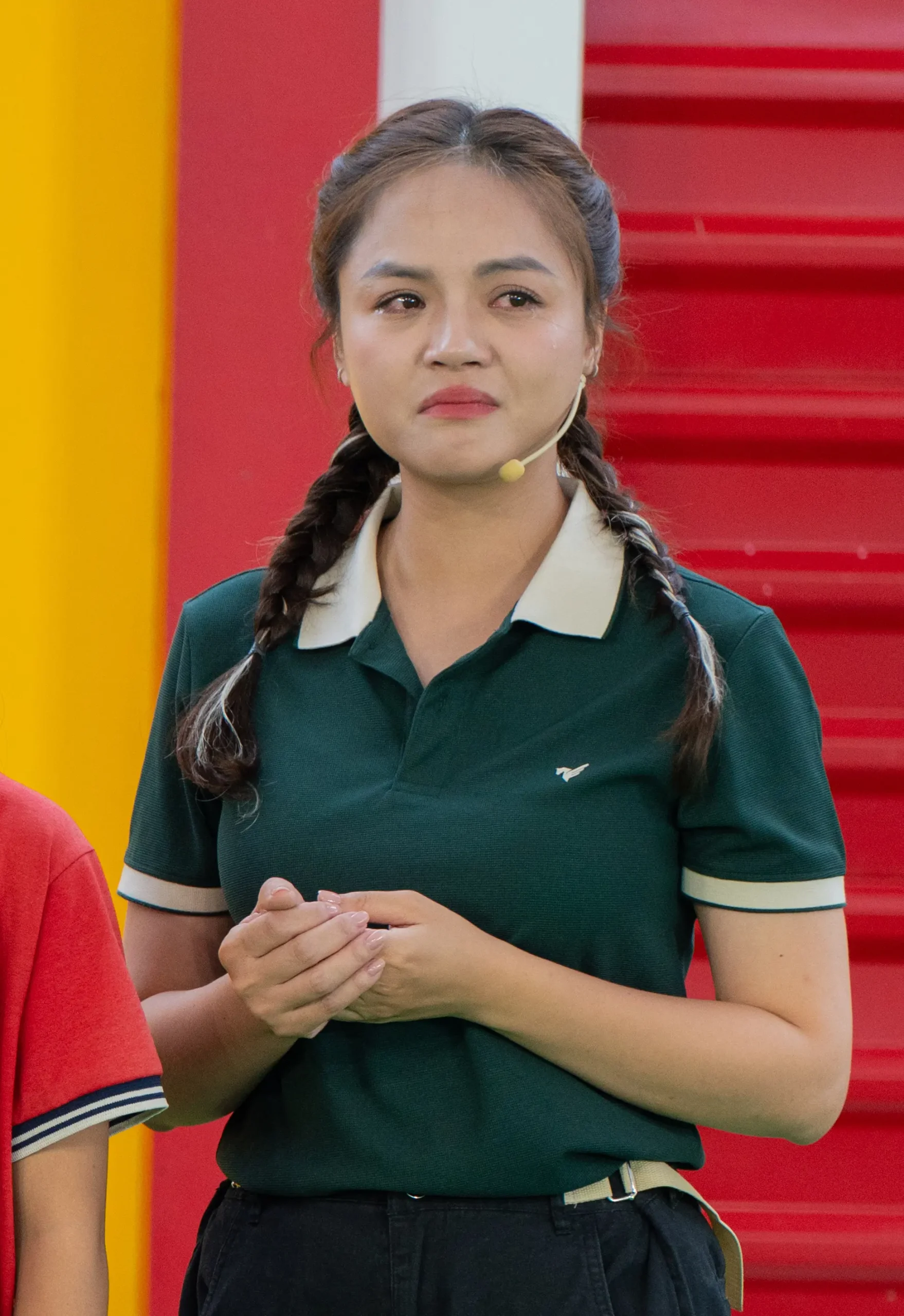 w9jnfb 2gia dinh emtran thu ha 23 17508652982901251854839 scaled