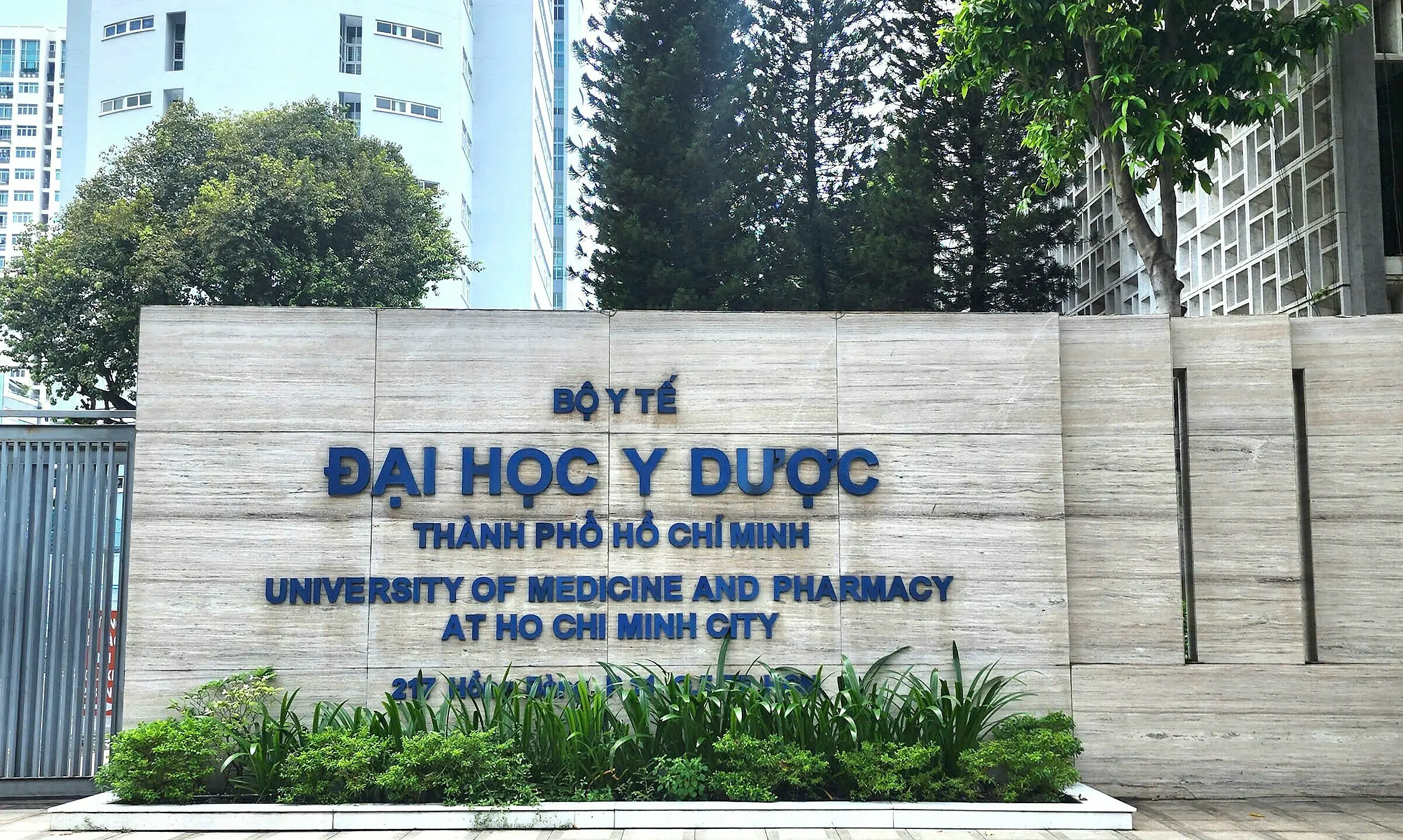 0sjdrl dh y duoc tp hcm 1745028108 17 6067 7946 1745028263