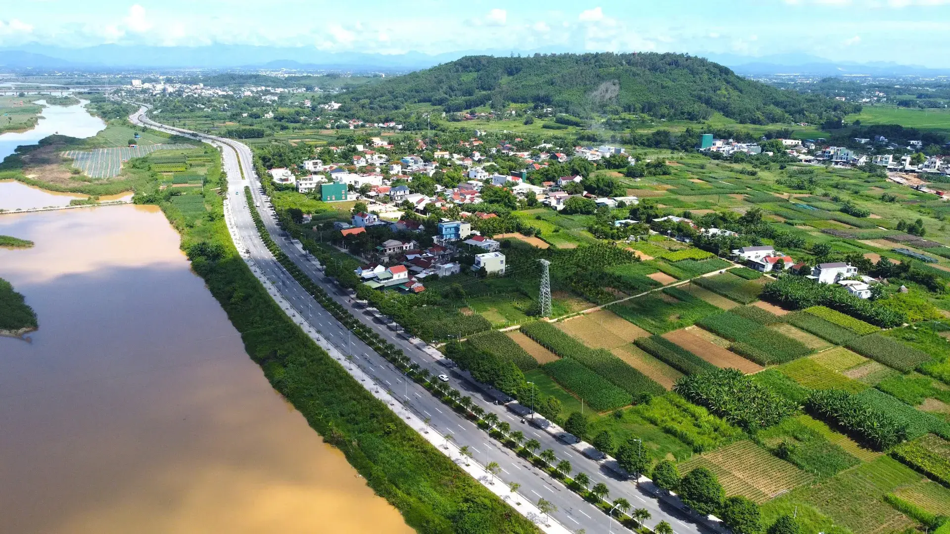 Làng nghề truyền thống