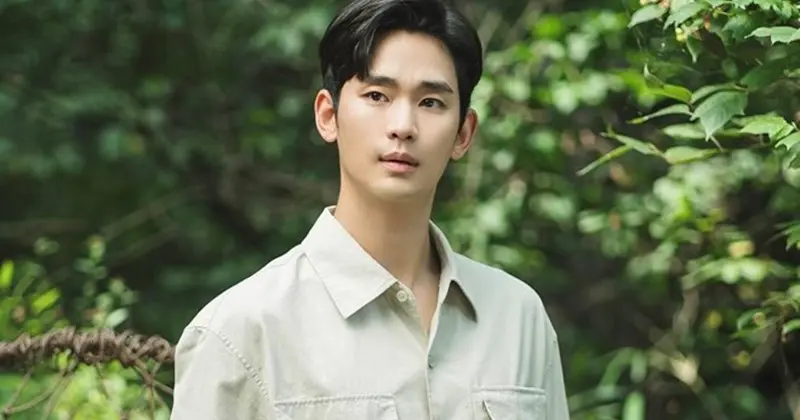 17o3b0 Kim Soo Hyun 1B12