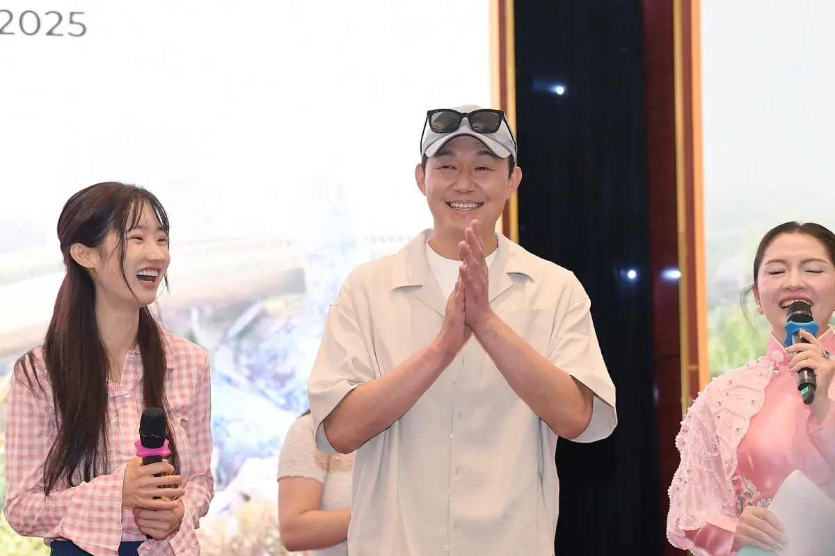 Park Sung Woong và đạo diễn Lý Hải