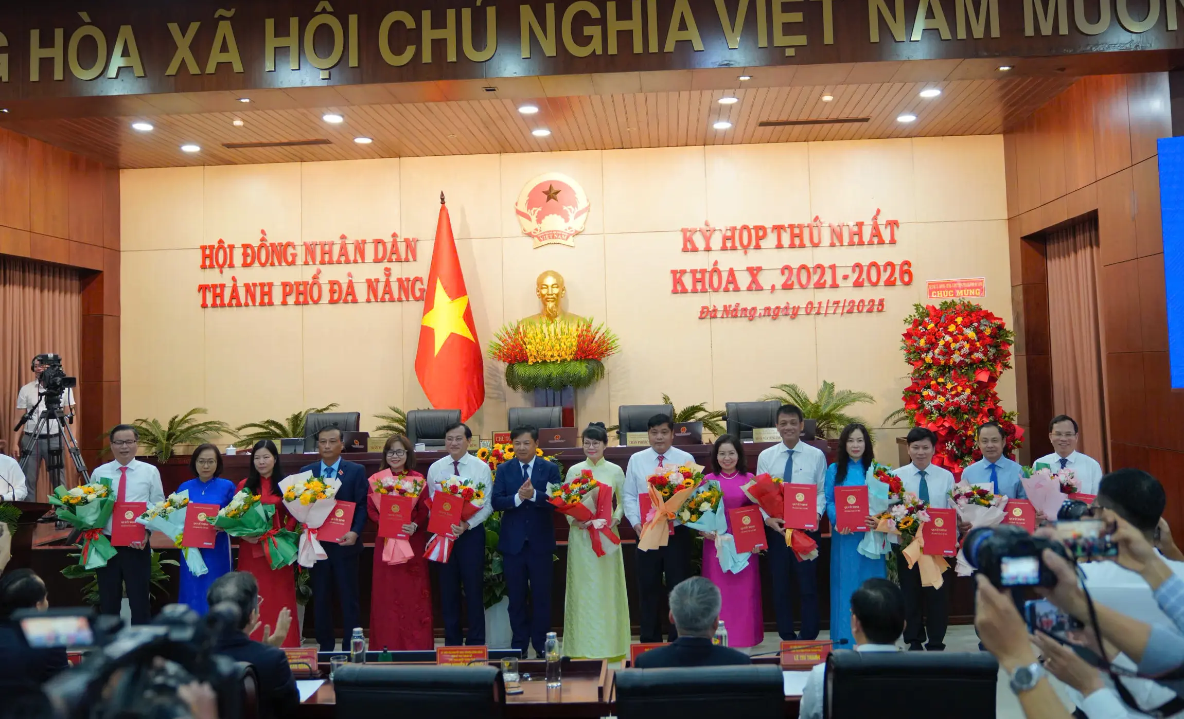 Lãnh đạo