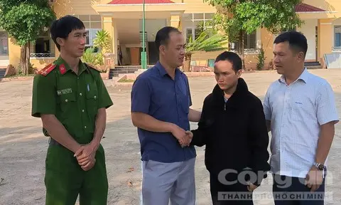 2pa5cr viec nhe luong cao 2560 1536 530