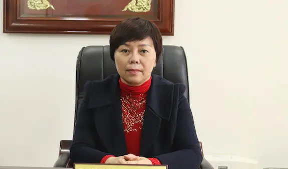 Giám đốc Sơn