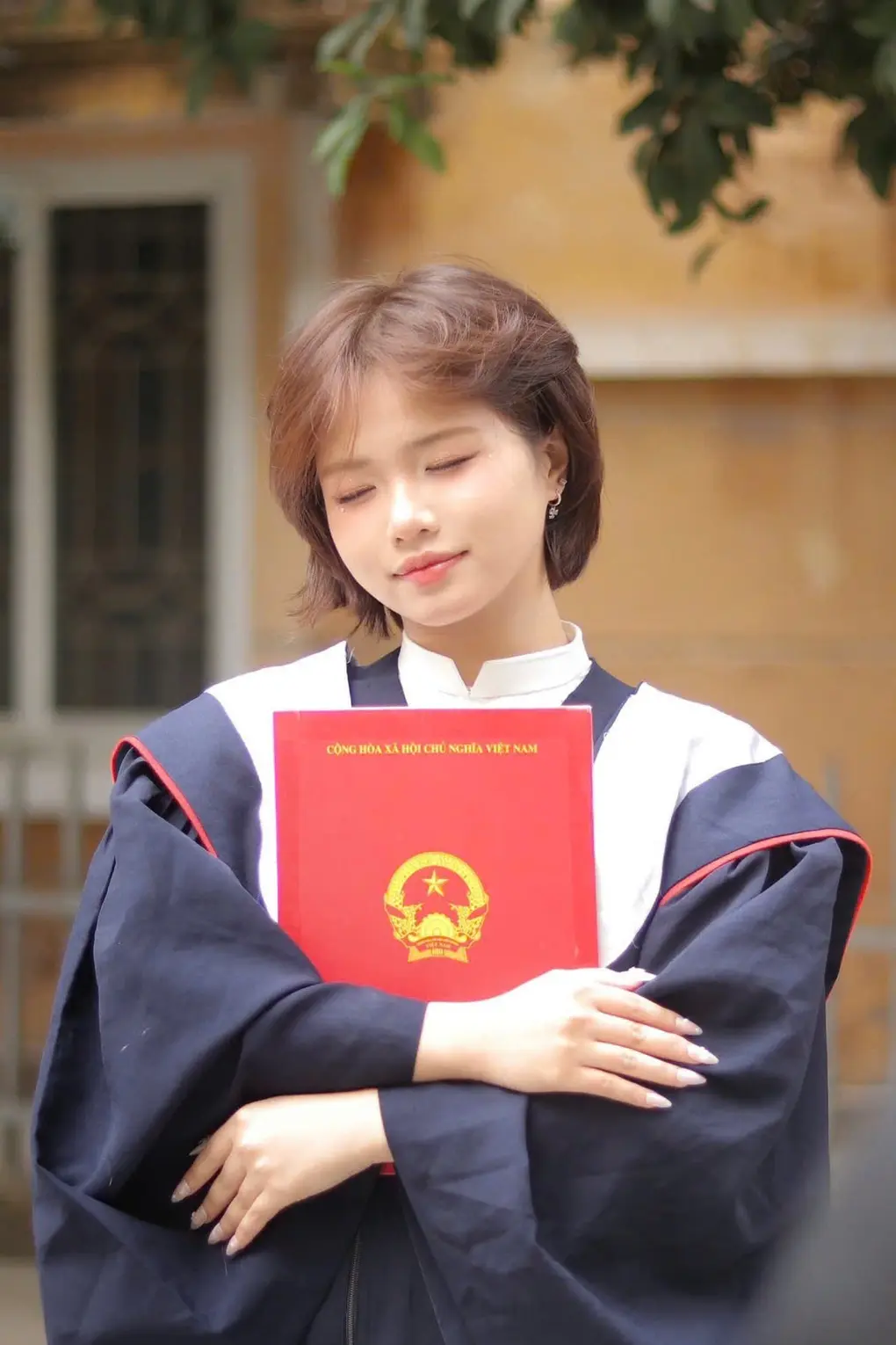 52yx92 hoc bongminh chau 1753717414563