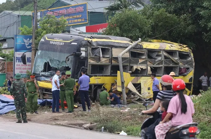 59dz24 lat xe khach ha tinh 175384538 2293 6537 1753845758