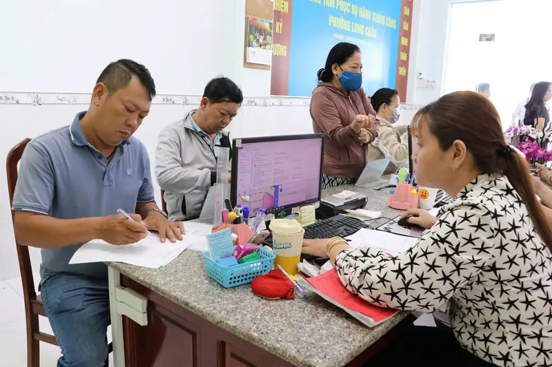 8rc8nb Vinh Long 1