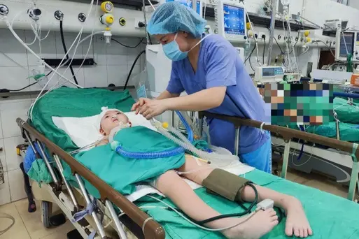 9uqgcq bephuonganhvietduchuonghong1 edited 1753001480971