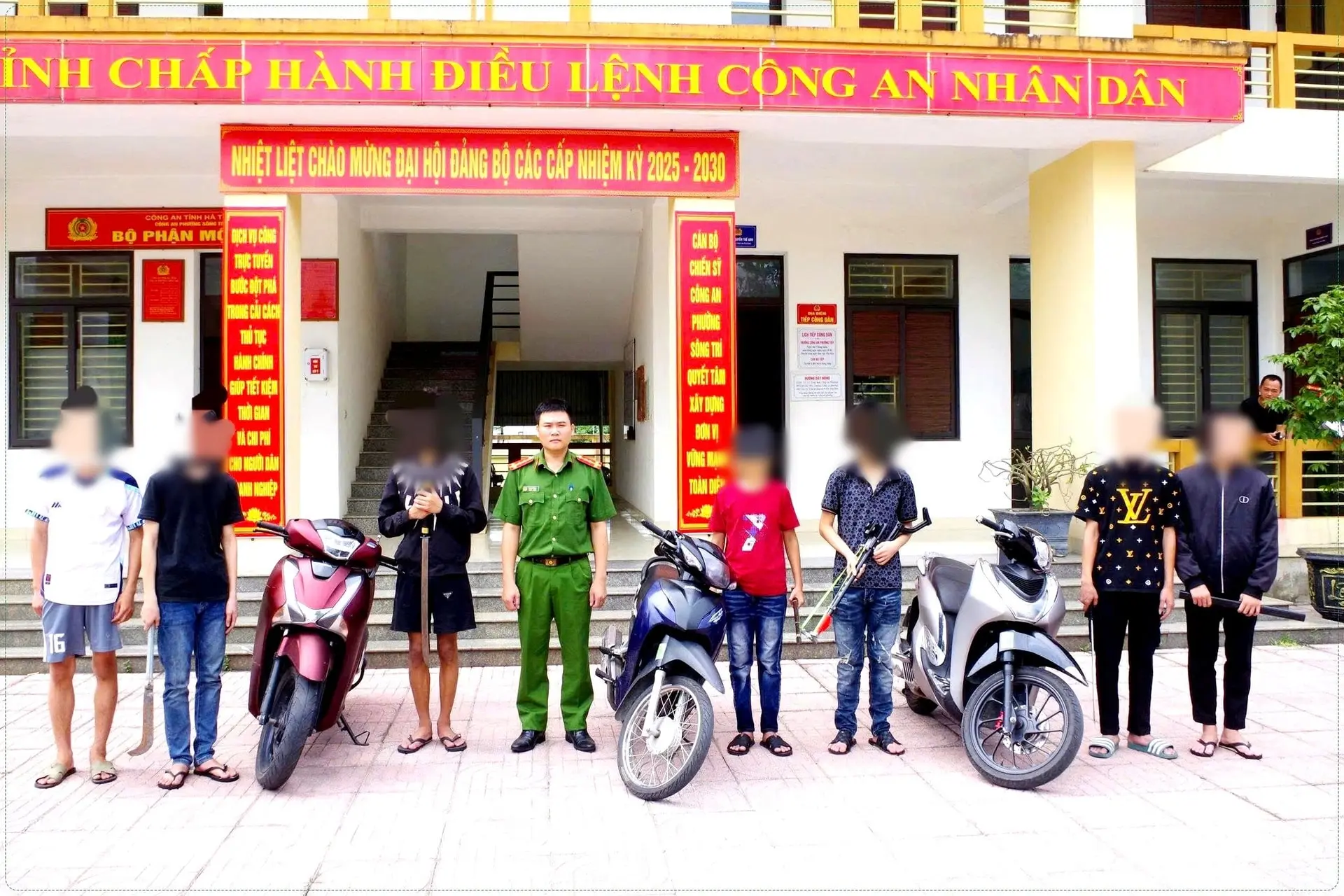 b2aizp danh nhau 1