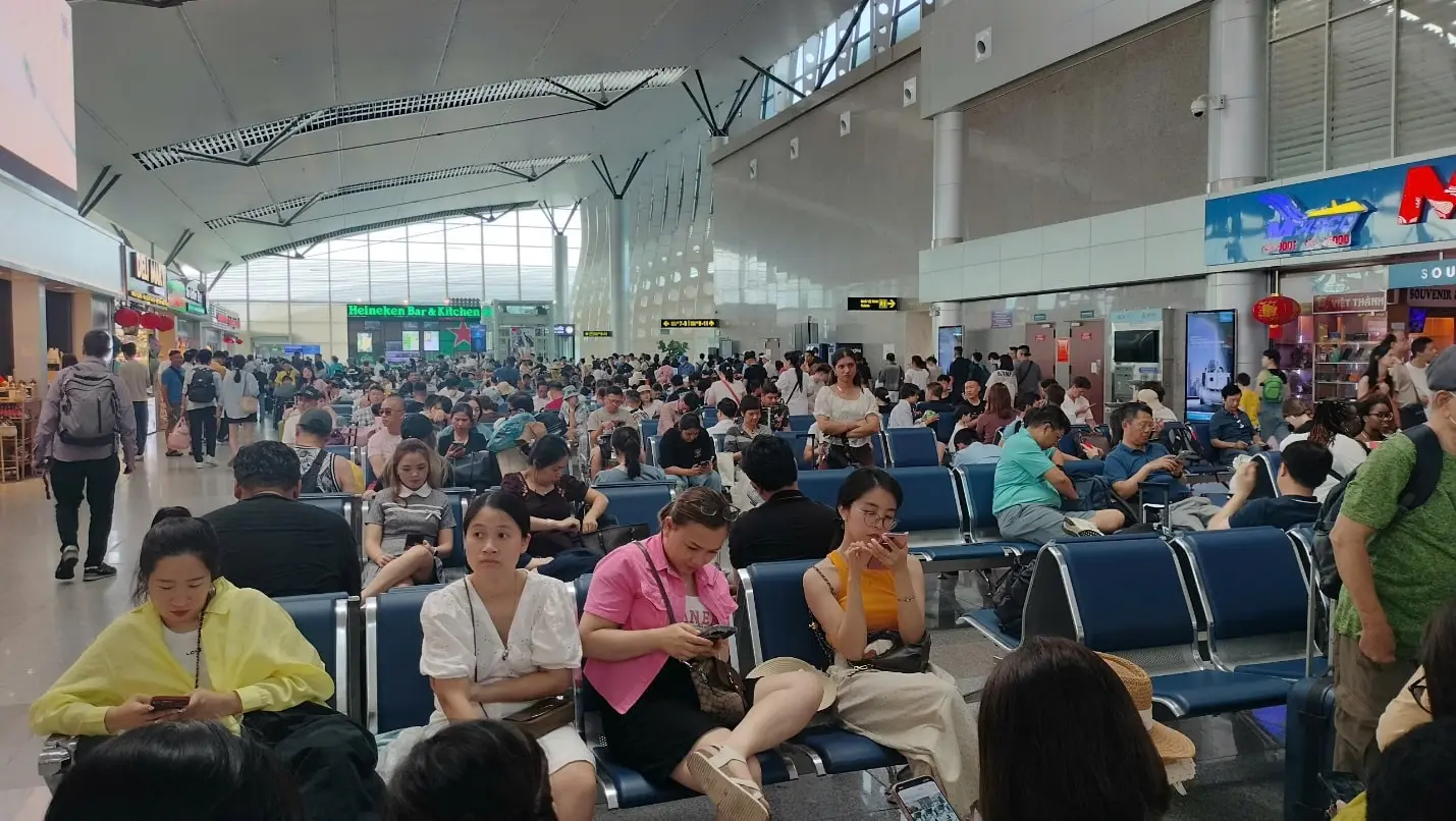 bs4xj8 san bay da nang1
