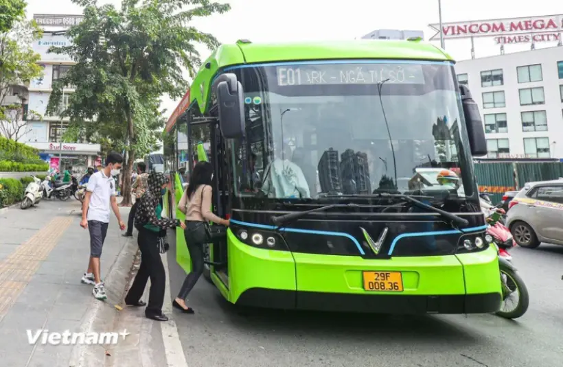 d7ds00 15 07 2025 ha noi thiet lap chinh sach ho tro nguoi dan chuyen doi xe xang dau sang xe dien 8FFF57CC