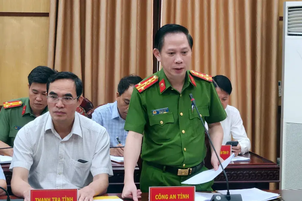 deghrp ghi them dap an vao bai thi lop 10 9437 8112.jpg