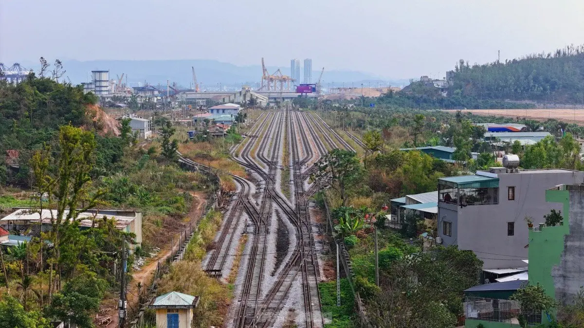 Vingroup đề xuất xây dựng tuyến đường sắt cao tốc Hà Nội - Hạ Long