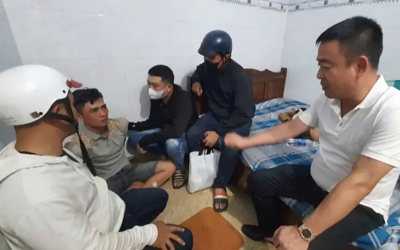 fxz6wh cong an bat khan cap doi tuong vao hai tiem vang cuop tai san tao ton 2