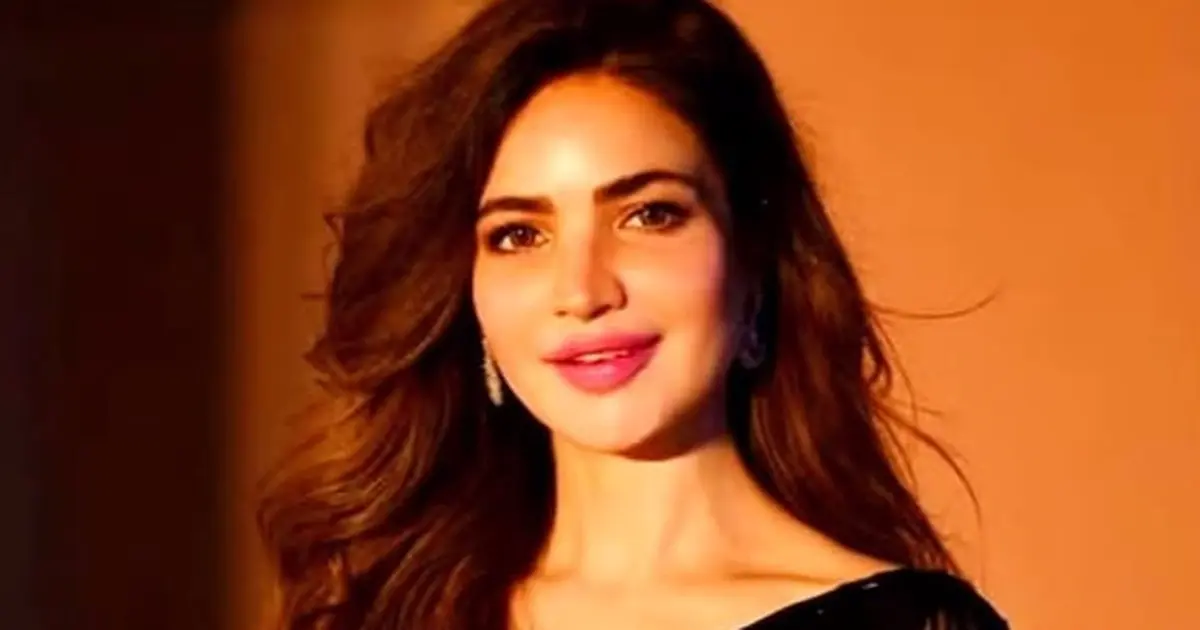g5ujz3_humaira-asghar-ali-cropped-1752190622852.webp