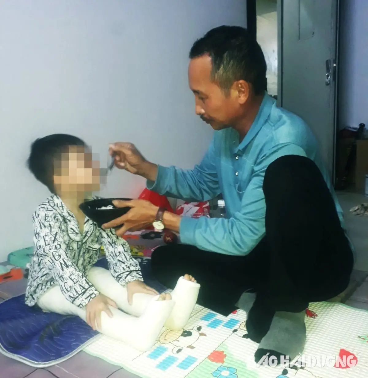 Hình ảnh minh họa gia đình khó khăn