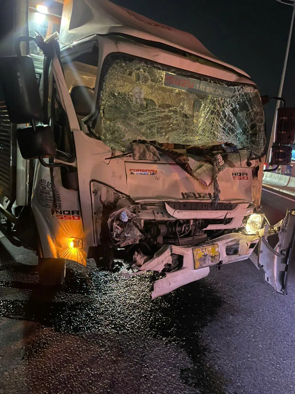 Cảnh sát đang khám nghiệm hiện trường