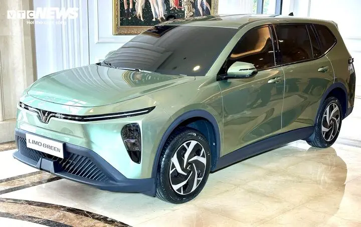 km49zk limo green 1 11244258