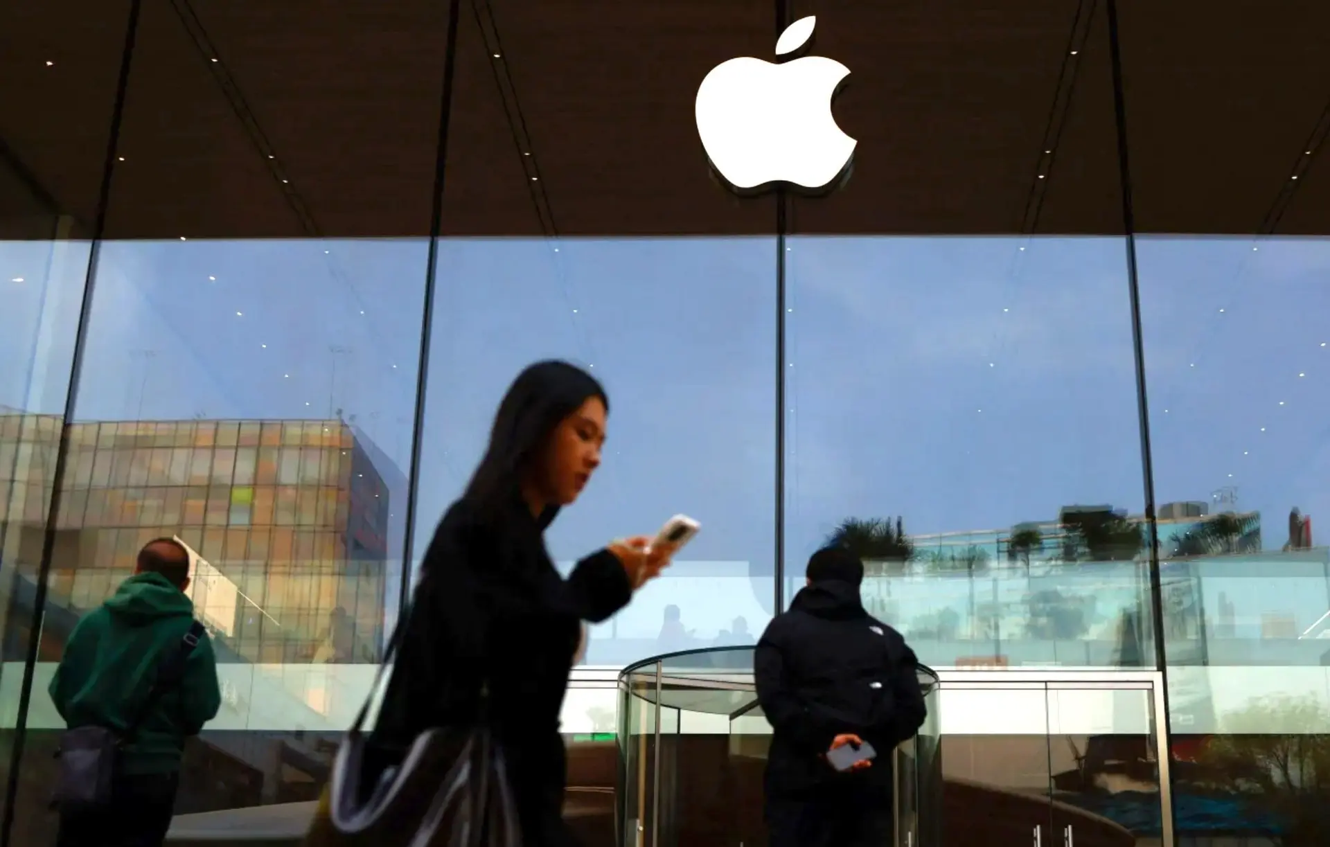 iPhone sales in China