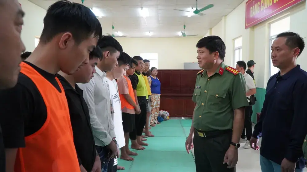 n25zpa dai ta vu van dau giam doc cong an tinh truc tiep xet hoi cac doi tuong1 375 5012.jpeg