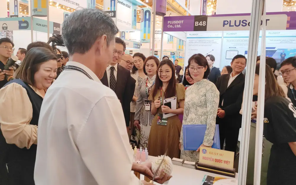 ngkdoz tphcm dua startup viet vao 401753248214
