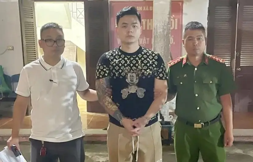 nmov04_bat-doi-tuong-truy-na-1752137145-14595163.webp