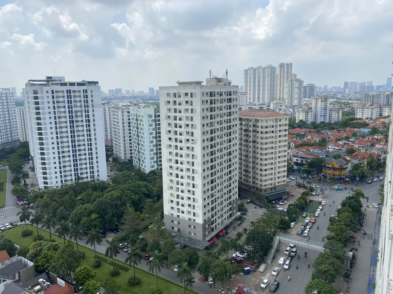 Thị trường bất động sản biến động