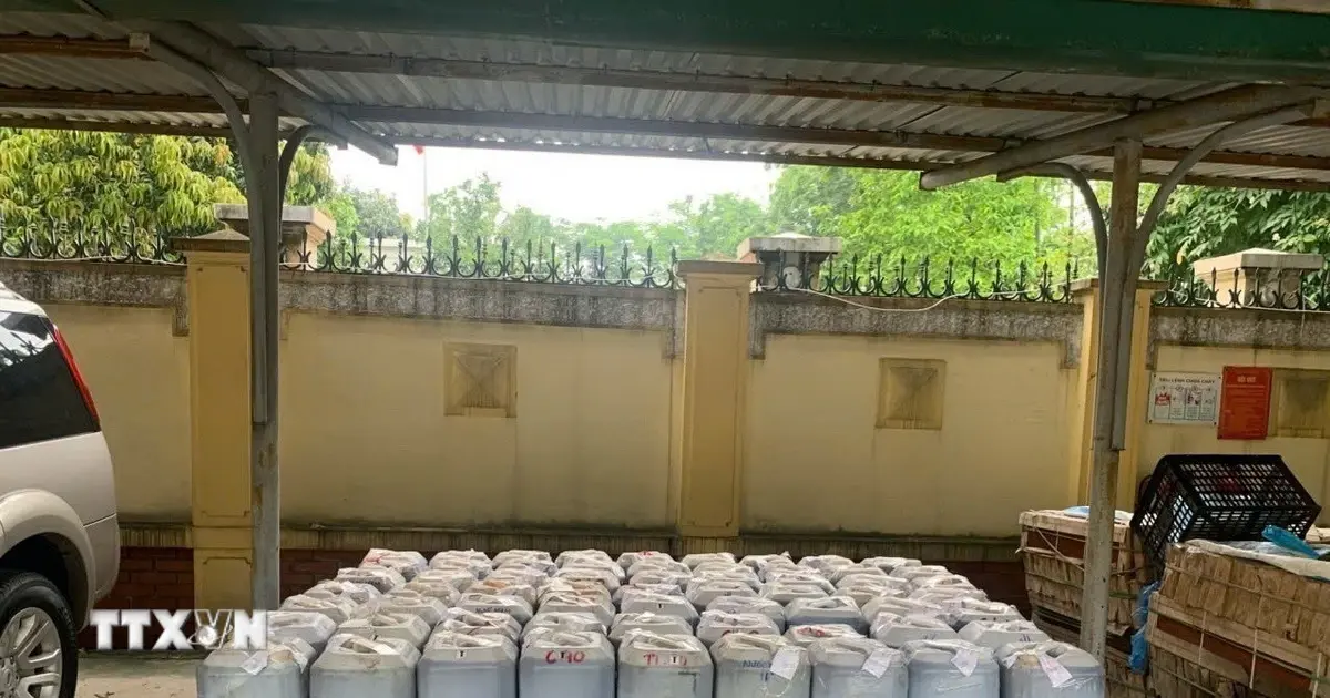 nước mắm không rõ nguồn gốc