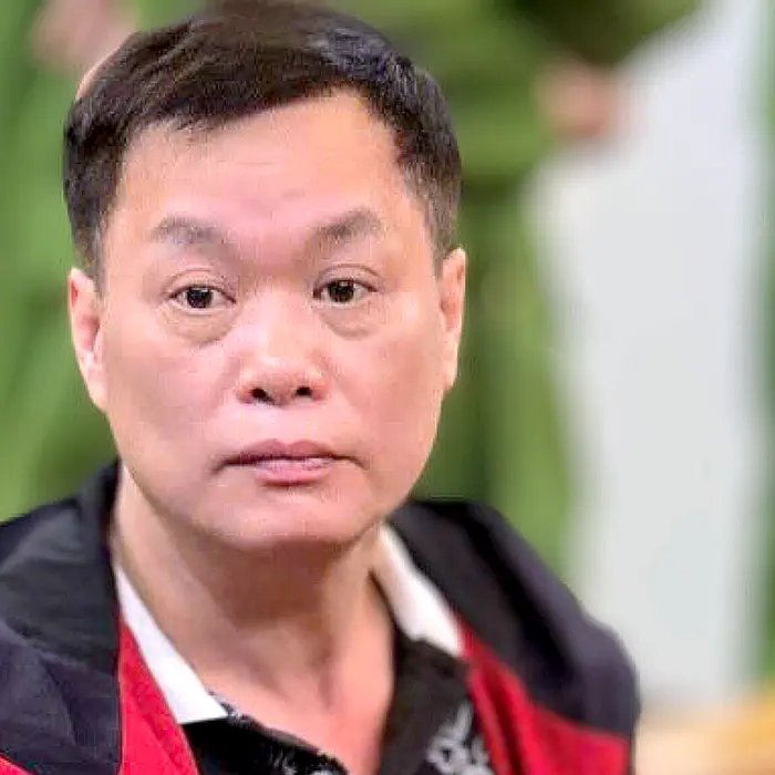 rloyws tuan cho goctto 17442109274062134853643 0 0 984 1879 crop 17442109634871003721264
