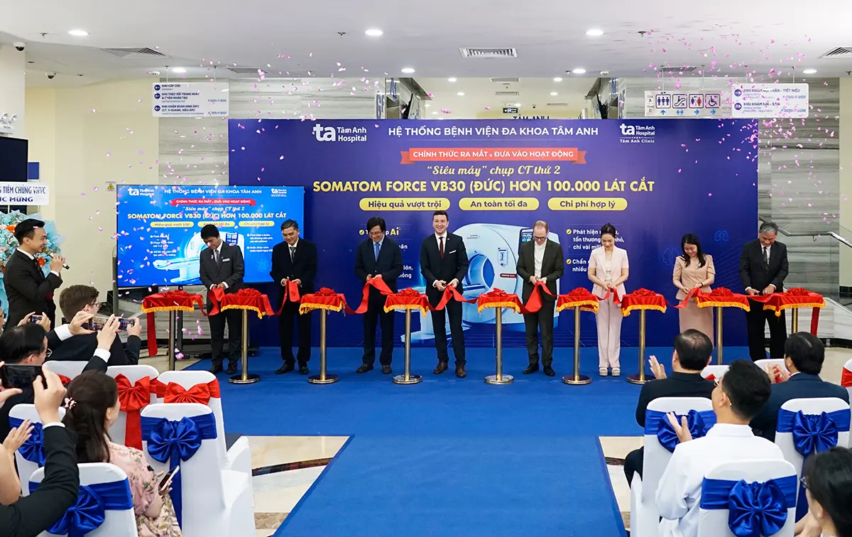 Đội ngũ y bác sĩ Bệnh viện Tâm Anh