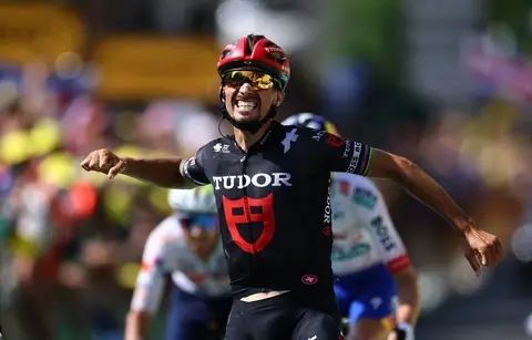 tnhvhv julian alaphilippe 1753063711746353622581