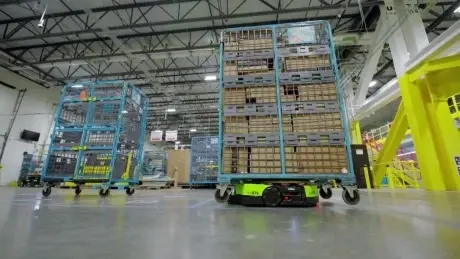 Amazon robot warehouse