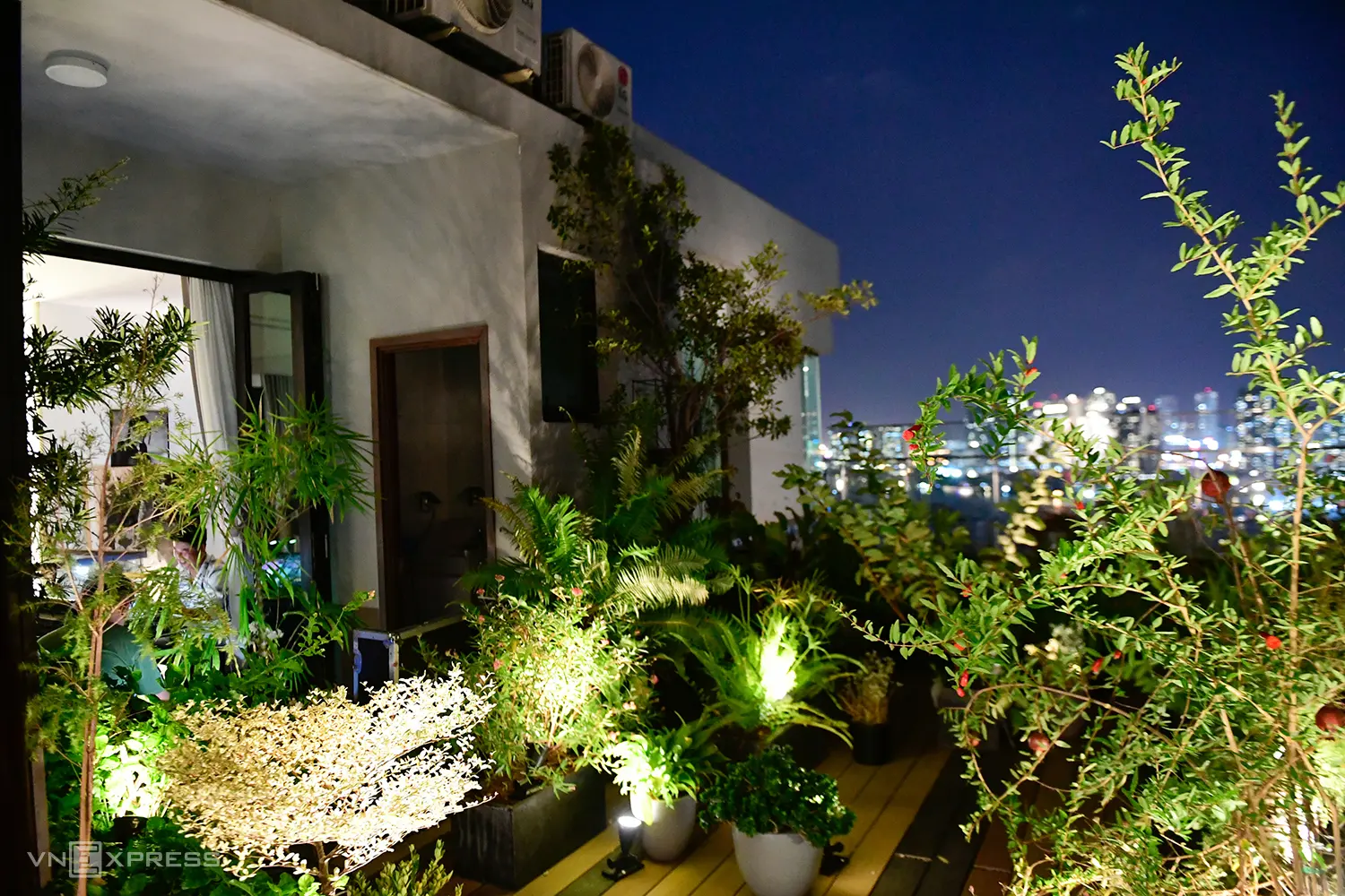 Hồng Nhung penthouse 3
