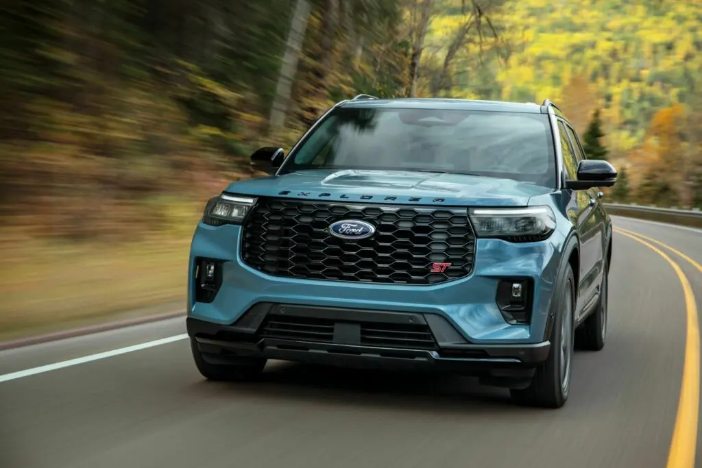 w4i5yy ford explorer 2025 ra mat 6