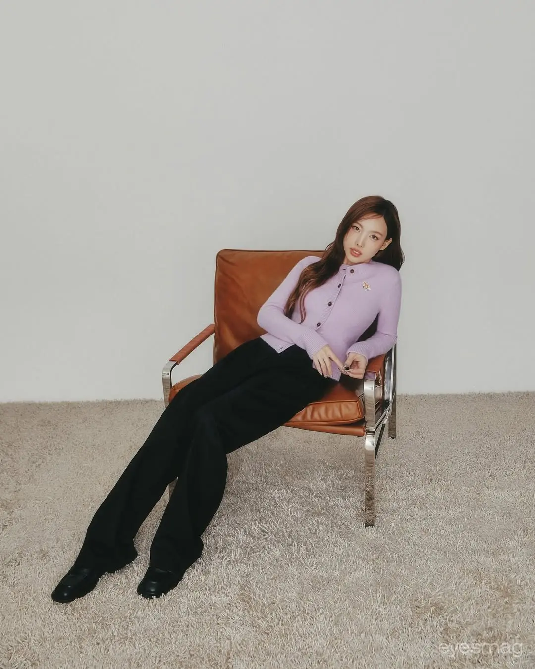 zwks9h nayeon 4jpg 1753354060631