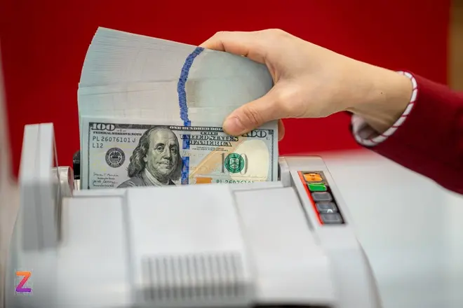 1lgkee HD Bank tien usd znews 2