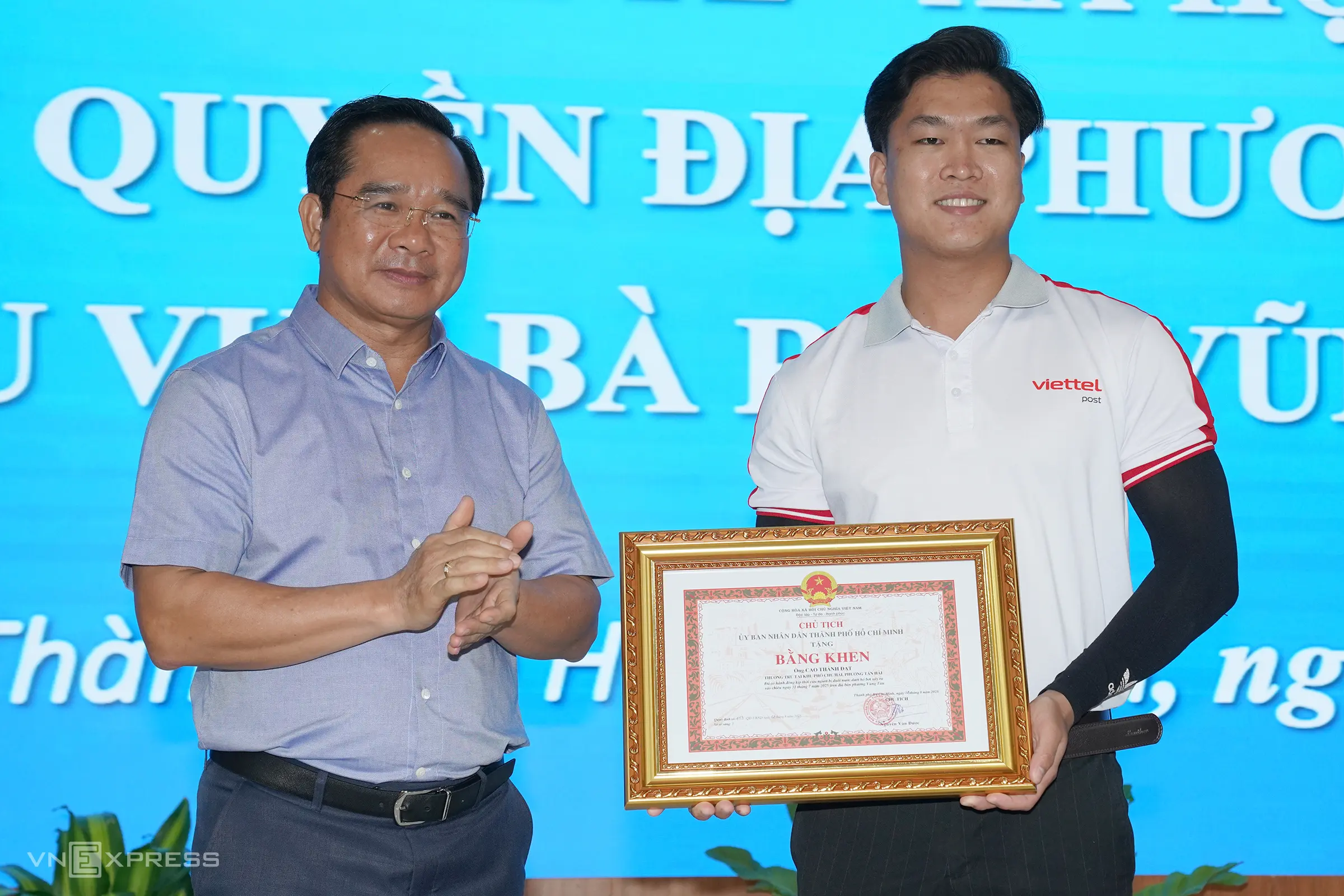 362jpu Chu tich TP HCM Nguyen Van Duo 8338 6352 1754273321