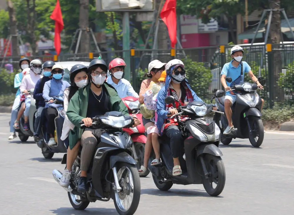 3znok2 nang nong Ha Noi 1