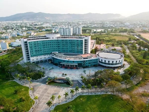 7v46qi benh vien ung buou da nang 17 large.jpg