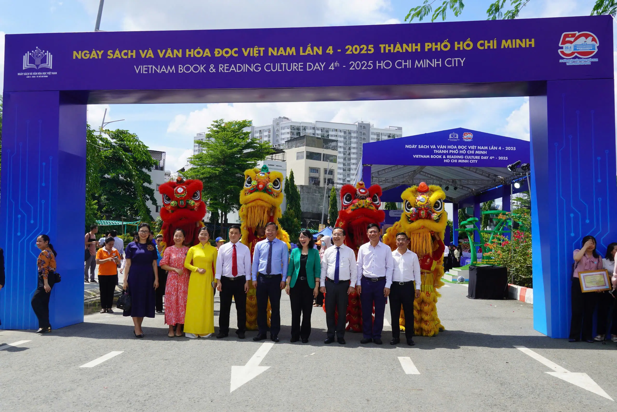 c1iyh4 duong sach binh tan 2 1745568930115600686600
