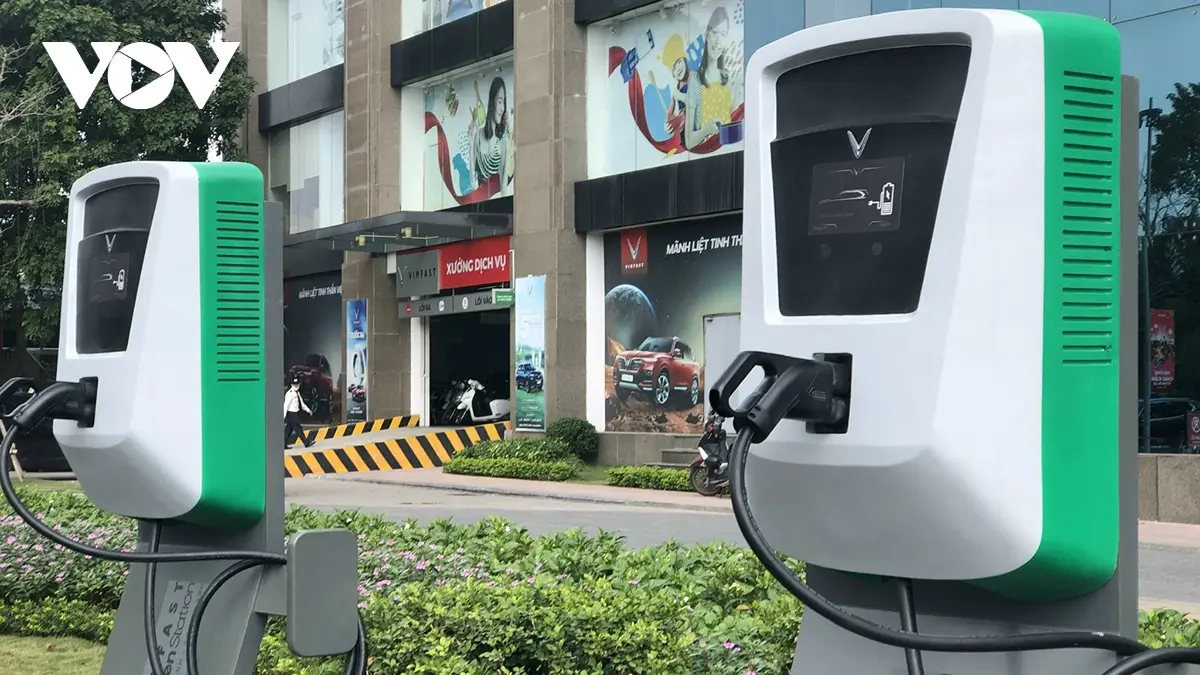 ec2hyc tram sac