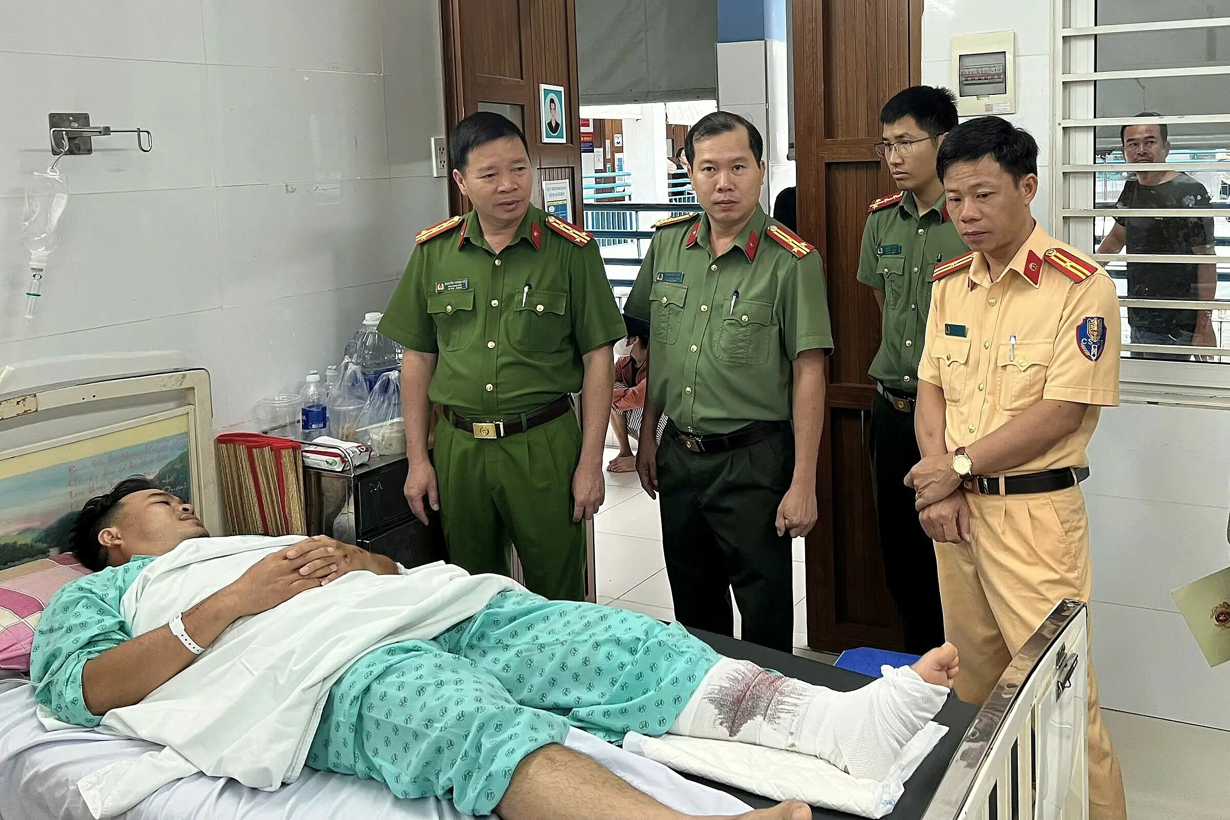 jn3bkr lanh dao cong an lam dong tham 2124 6621 1754971581