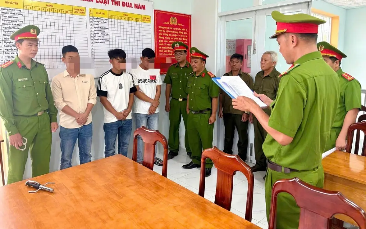k76euo luc luong chuc nang thi hanh lenh bat tam giam cac doi tuong. anh d.t