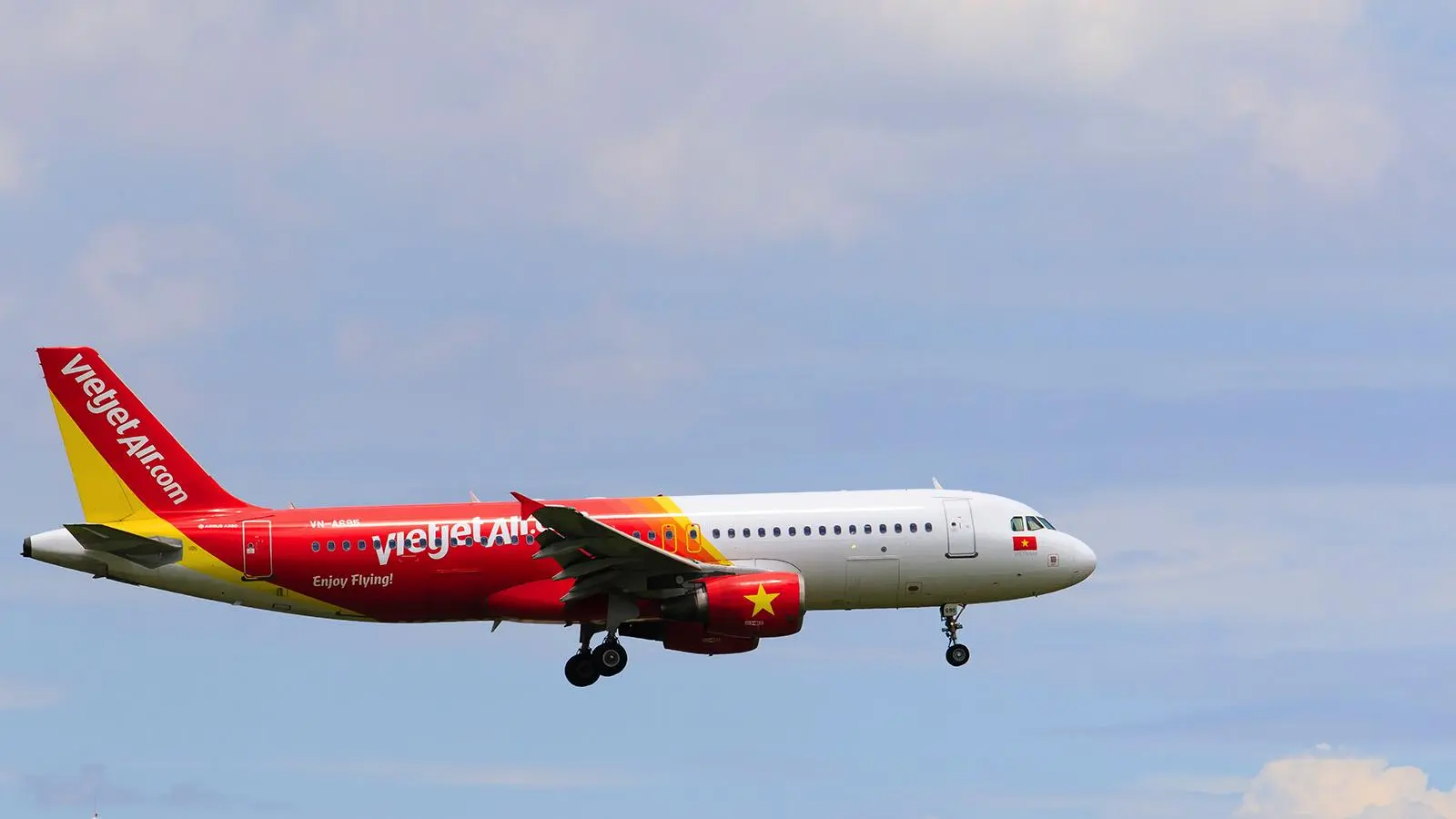 m21miu Vietjet 20Airplane