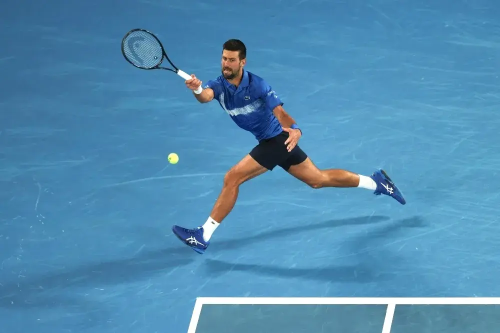n0oto8 djokovic hoi phuc cong luc 1 5030 7099.jpg