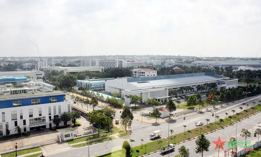 nwv7qq ho chi minh2