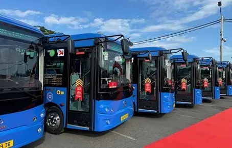 p8s9vo dautu.kinhtechungkhoan.vn stores news dataimages 2025 072025 31 14 xe bus20250731144647